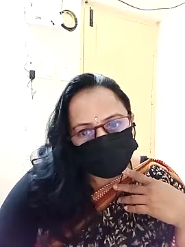 Snapshot of Ananya_flower chatting on 10, 10, 2025 Ananya flower online show from 10, 10, 2025