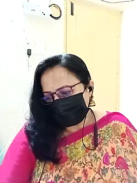 Snapshot of Ananya_flower chatting on 7, 11, 2025 Ananya flower online show from 7, 11, 2025