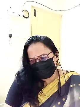 Snapshot of Ananya_flower chatting on 8, 11, 2025 Ananya flower online show from 8, 11, 2025