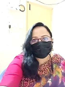 Snapshot of Ananya_flower chatting on 14, 11, 2025 Ananya flower online show from 14, 11, 2025