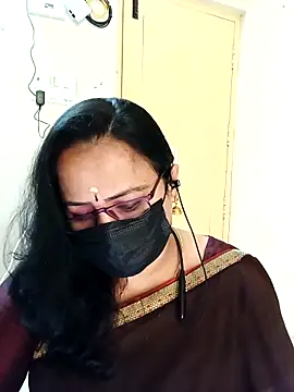 Snapshot of Ananya_flower chatting on 28, 11, 2025 Ananya flower online show from 28, 11, 2025