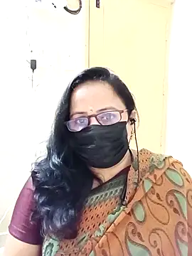 Snapshot of Ananya_flower chatting on 5, 1, 2026 Ananya flower online show from 5, 1, 2026