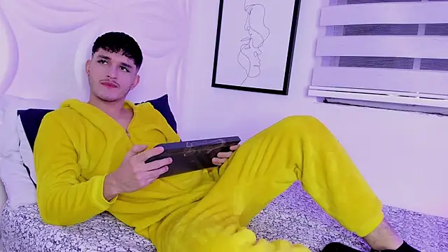 LiamMuller online show from 7, 10, 2025