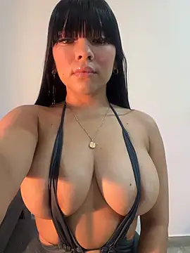 Snapshot of BrendaCrean chatting on 18, 2, 2026 BrendaCrean online show from 18, 2, 2026