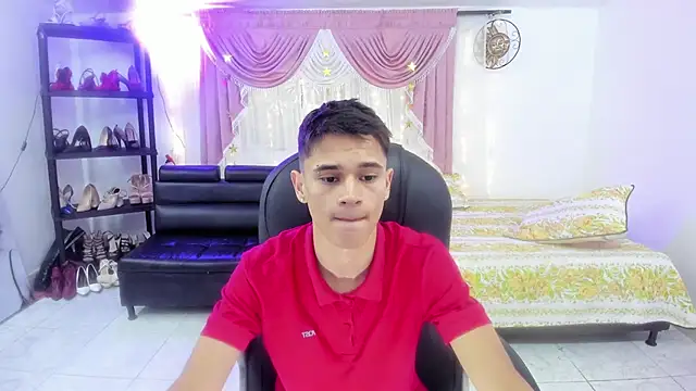 Aron Boyy online show from 12, 9, 2025