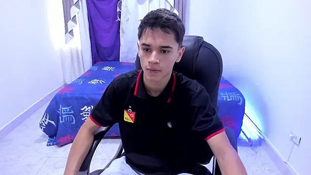 Aron Boyy online show from 8, 10, 2025