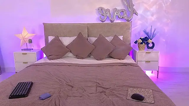 Jules night online show from 14, 3, 2026