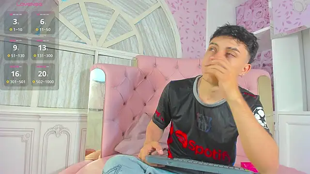 Snapshot of Dani_rivass chatting on 26, 10, 2025 Dani rivass online show from 26, 10, 2025