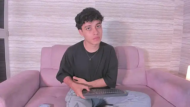 Dani rivass online show from 2, 2, 2026