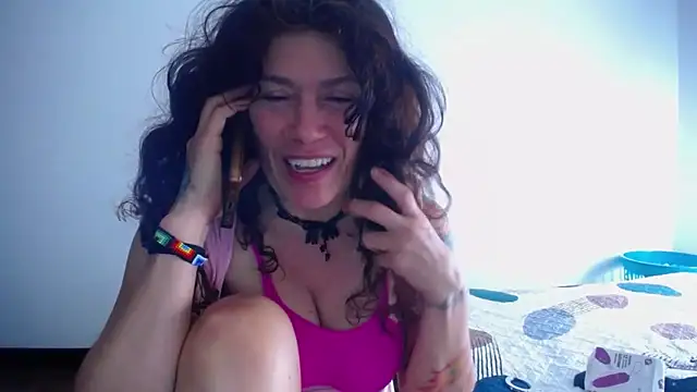 fenix colette online show from 18, 3, 2026