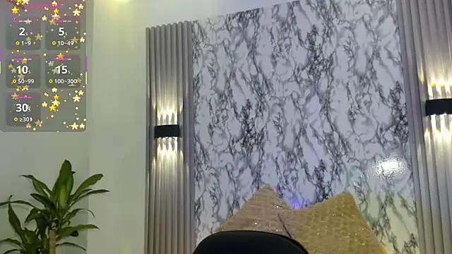 Snapshot of ChloeeMason chatting on 23, 10, 2025 ChloeeMason online show from 23, 10, 2025