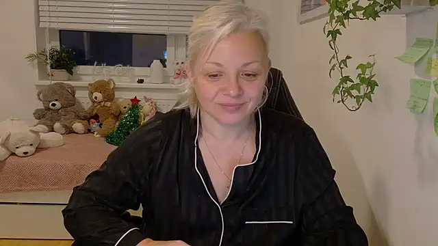 Linsy Kim online show from 19, 1, 2026