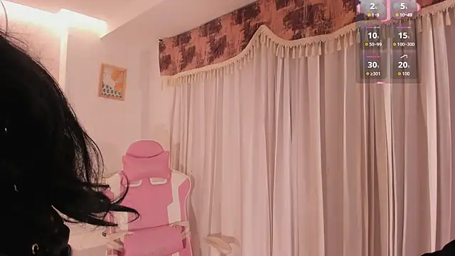 mia yeager online show from 6, 11, 2025