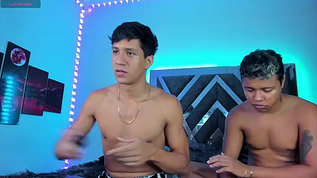 Snapshot of Robertmiller21 chatting on 4, 10, 2025 Robertmiller21 online show from 4, 10, 2025