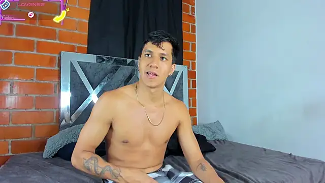 Snapshot of Robertmiller21 chatting on 6, 2, 2026 Robertmiller21 online show from 6, 2, 2026