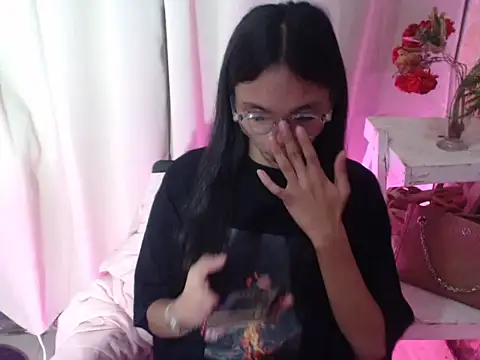 Aiko shemalexxx online show from 22, 9, 2025