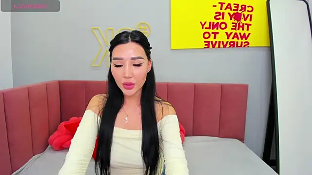 Jennifer Munoz online show from 8, 10, 2025