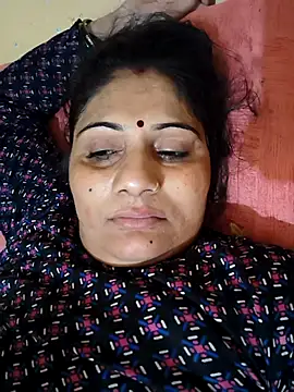 Snapshot of Rakhi99x chatting on 2, 10, 2025 Rakhi99x online show from 2, 10, 2025