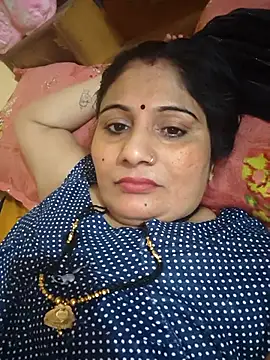 Snapshot of Rakhi99x chatting on 3, 10, 2025 Rakhi99x online show from 3, 10, 2025