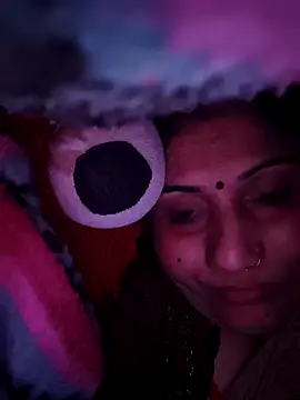 Snapshot of Rakhi99x chatting on 13, 11, 2025 Rakhi99x online show from 13, 11, 2025