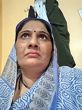 Snapshot of Rakhi99x chatting on 26, 11, 2025 Rakhi99x online show from 26, 11, 2025