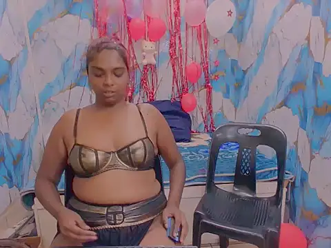 Snapshot of indianmystica694u chatting on 15, 2, 2026 indianmystica694u online show from 15, 2, 2026