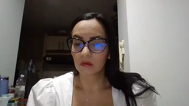 Snapshot of sarita_star chatting on 24, 6, 2026 sarita star online show from 24, 6, 2026