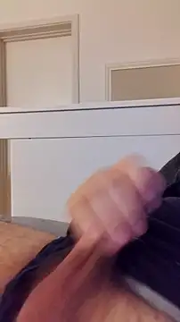 Snapshot of NewJoiner chatting on 23, 3, 2026 NewJoiner online show from 23, 3, 2026