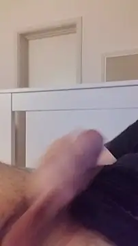 Snapshot of NewJoiner chatting on 27, 3, 2026 NewJoiner online show from 27, 3, 2026