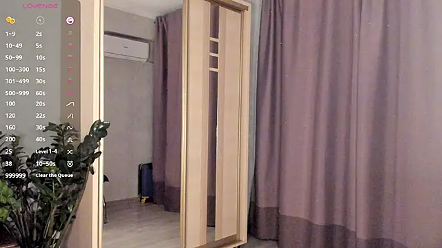 SaraShine  online show from 29, 9, 2025