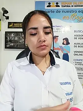 Snapshot of MAYE__13 chatting on 2, 7, 2026 MAYE 13 online show from 2, 7, 2026