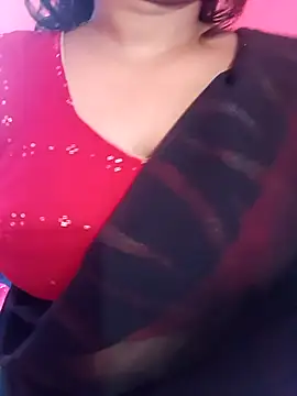 Snapshot of Aaradhya_Sharma chatting on 8, 10, 2025 Aaradhya Sharma online show from 8, 10, 2025