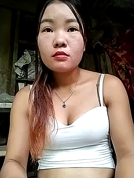 lylylove online show from 15, 9, 2025