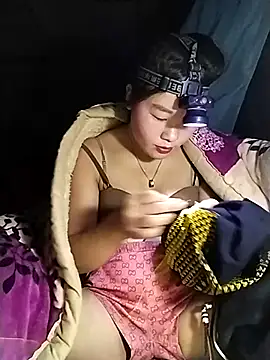 lylylove online show from 15, 1, 2026