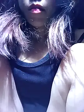 Ngocmi909 online show from 4, 4, 2026