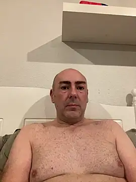 Snapshot of Richmcgee chatting on 21, 2, 2026 Richmcgee online show from 21, 2, 2026