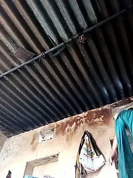 Snapshot of Sexy_queeny chatting on 12, 9, 2025 Sexy queeny online show from 12, 9, 2025