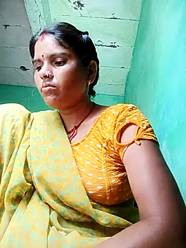 Snapshot of Sexy_queeny chatting on 18, 9, 2025 Sexy queeny online show from 18, 9, 2025