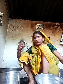 Snapshot of Sexy_queeny chatting on 30, 9, 2025 Sexy queeny online show from 30, 9, 2025