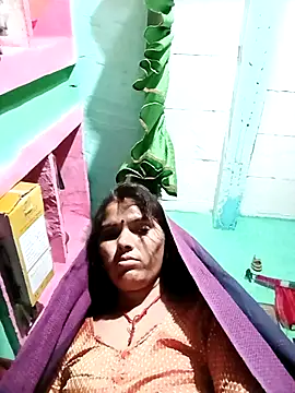 Snapshot of Sexy_queeny chatting on 29, 10, 2025 Sexy queeny online show from 29, 10, 2025