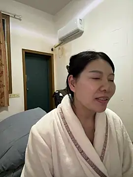 xiiuuff18 online show from 30, 11, 2025