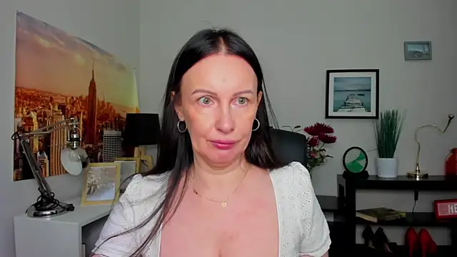 Velvet Jasmine online show from 12, 9, 2025