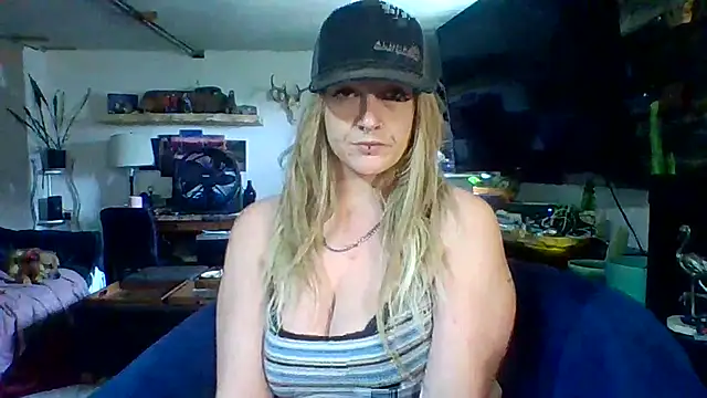 Snapshot of cutiekayls chatting on 2, 7, 2026 cutiekayls online show from 2, 7, 2026