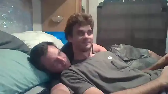 DeafGuyProud389 online show from 9, 9, 2025