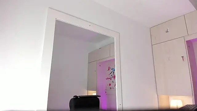 Stefannyevans  online show from 17, 12, 2025