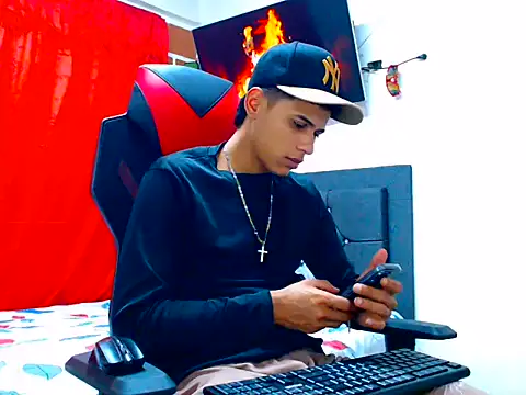 cristian tayron1 online show from 13, 6, 2026
