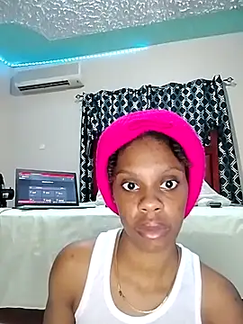 PinkSkyyy online show from 22, 12, 2025