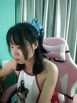 Snapshot of Ly-ny chatting on 20, 10, 2025 Ly-ny online show from 20, 10, 2025