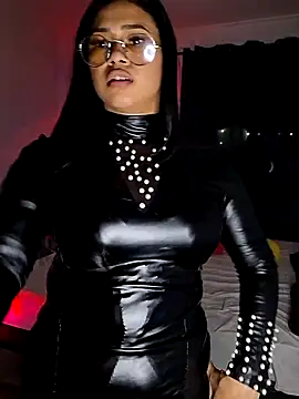 Snapshot of Tigresa23 chatting on 28, 4, 2026 Tigresa23 online show from 28, 4, 2026