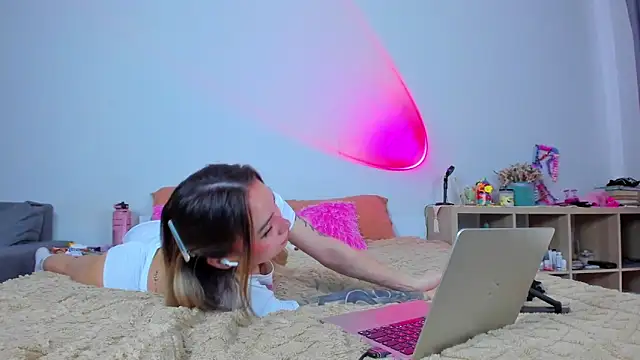 baobei03 online show from 22, 9, 2025